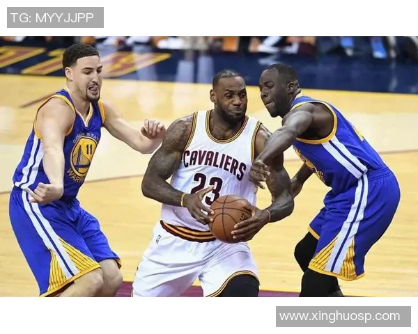 菲律宾环球与本国联队的精彩对决引发球迷热议与期待 菲律宾环球与本国联队的精彩对决引发球迷热议与期待