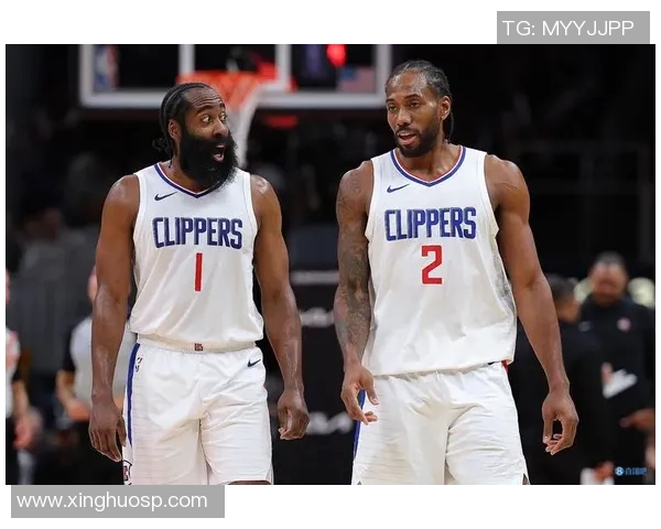 快船击退76人，继续保持不败：冠军之路蓄势待发