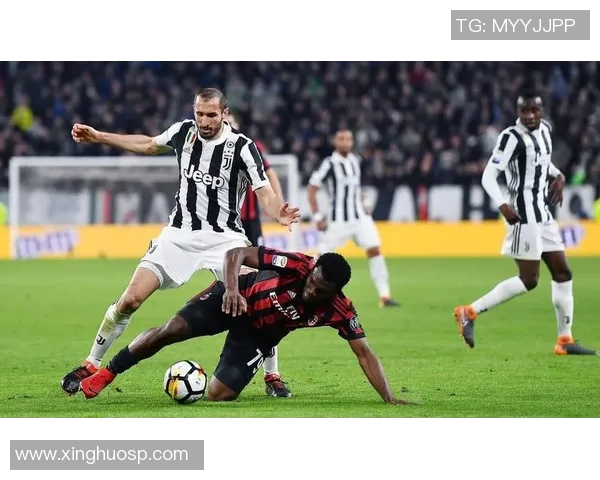 尤文图斯大胜AC米兰,C罗梅开二度助球队豪取三分,意甲联赛领跑者稳固地位 尤文图斯大胜AC米兰,C罗梅开二度助球队豪取三分,意甲联赛领跑者稳固地位