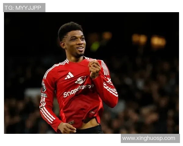 曼联签下巴西前锋,引发球迷热议 曼联签下巴西前锋,引发球迷热议