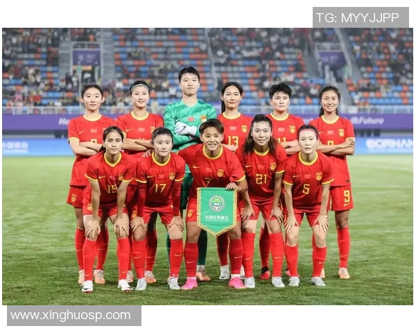 荷兰女足与中国女足激战正酣谁能在国际赛场上笑到最后