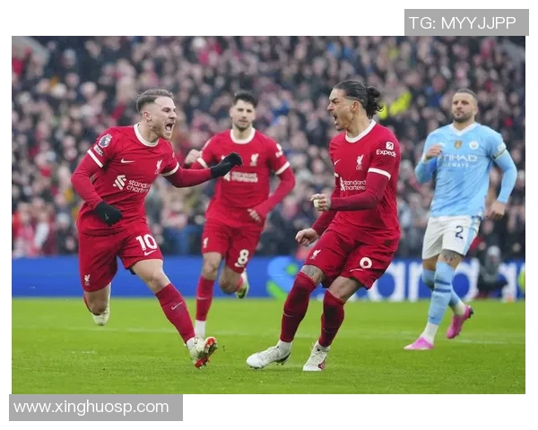 利物浦与曼城激战成平局球迷热议比赛精彩瞬间与战术分析