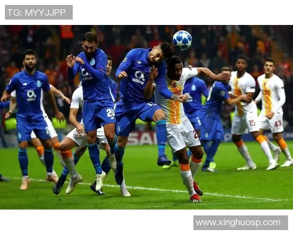 墨尔本胜利与首尔FC激战成和双方展现精彩足球对决